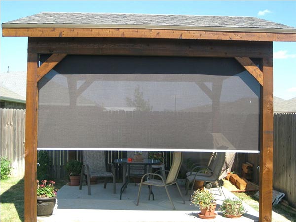 Chinese Supplier 2024 Hot selling Outdoor roller blind for garden